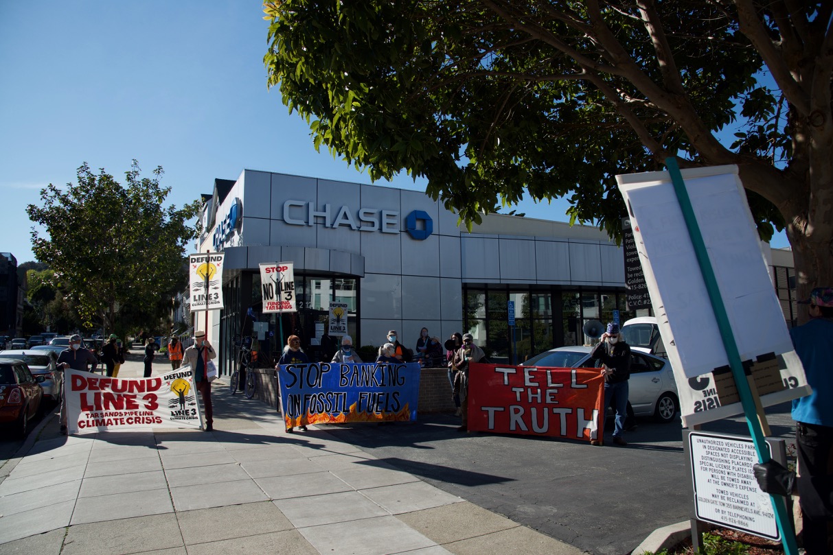 XRSFBay Confront Chase Bank in Solidarity with 'Stop Line 3' Indigenous Water Protectors in Minnesota:March 11th, 2021